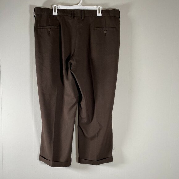 Haggar CLASSIC FIT Dress Pants Men 40 x 31 High Rise Brown Pleated Office - Picture 2 of 14